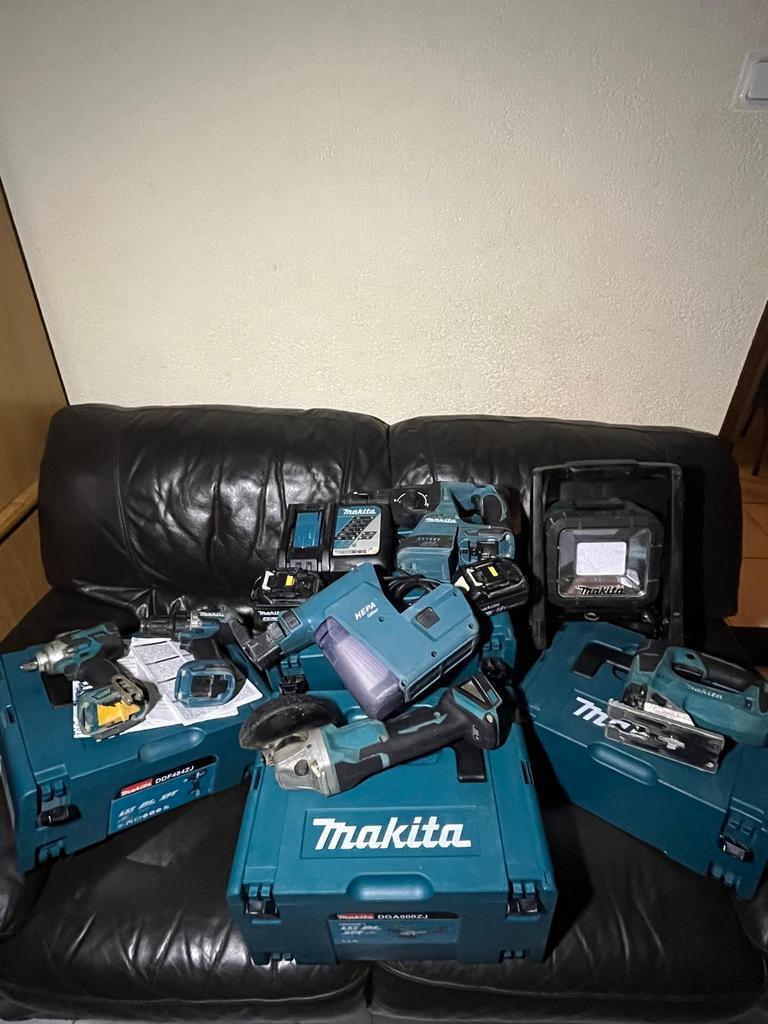 Complete Makita 18V set met 5 machines, stofzuiger en lamp, Ophalen of Verzenden