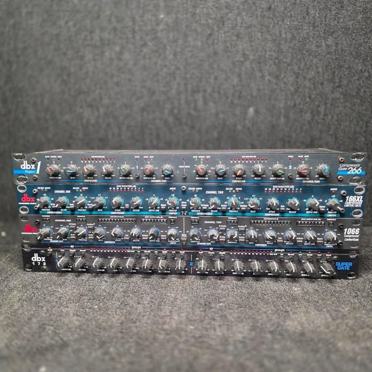 DBX  compressor limiter gate  diverse, Muziek en Instrumenten, Effecten, Compressor, Ophalen of Verzenden