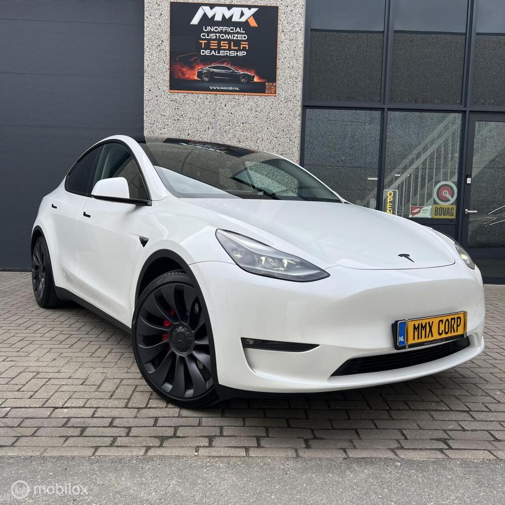 Tesla Model Y Performance + MMX PACK + TREKHAAK + IAP, Auto's, Tesla, Automaat, 514 km, Gebruikt, Zwart
