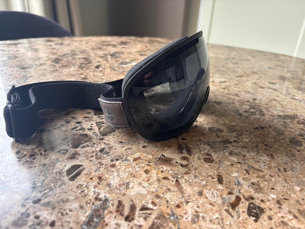 AGV Legends bril goggle – donker vizier – nieuwstaat, Motoren, Kleding | Motorhelmen, Ophalen of Verzenden, Nieuw zonder kaartje