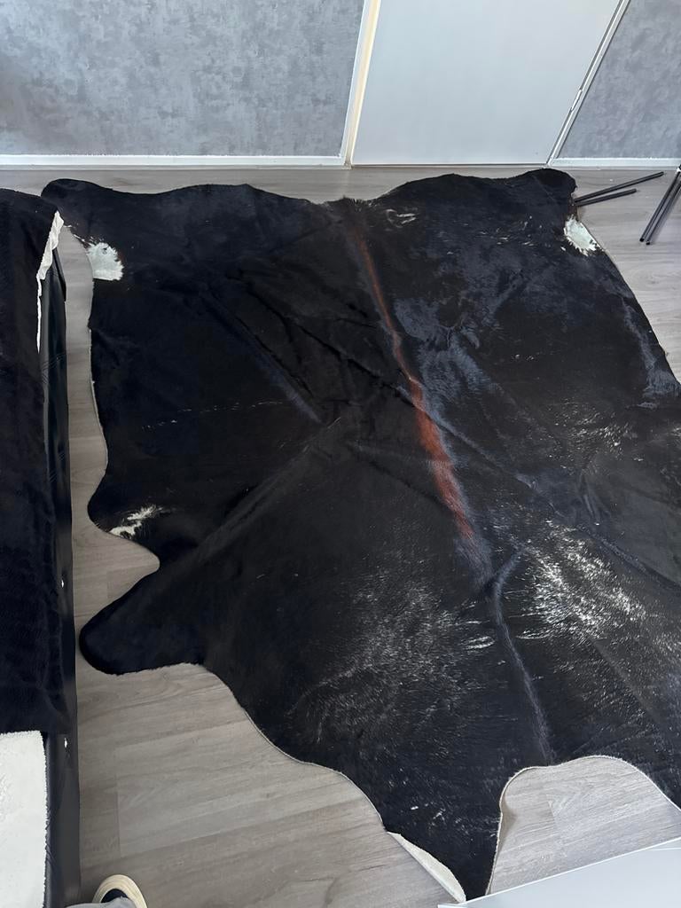 Zwart met wit groot koeienhuid, Ophalen, Gebruikt, 100 tot 150 cm, Zwart