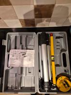 Laserwaterpas set met statief en accessoires, Doe-het-zelf en Verbouw, Ophalen of Verzenden