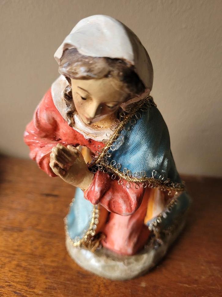 Katharine Collection Maria Beeldje - Kerststal, Verzamelen, Beelden en Beeldjes, Ophalen of Verzenden