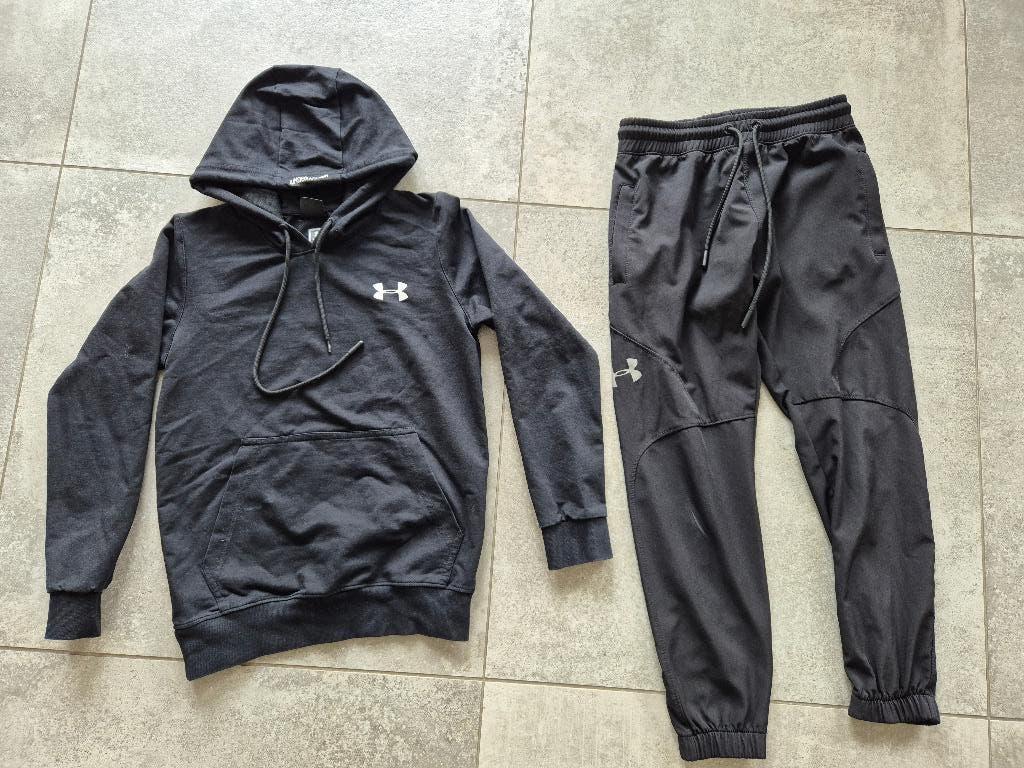 Under Armour trainingspak Maat 164, Kinderen en Baby's, Kinderkleding | Maat 164, Ophalen of Verzenden, Gebruikt, Jongen, Sport- of Zwemkleding
