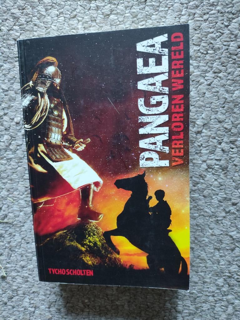 Pangaea Verloren Wereld Tycho Scholten in zeer nette staat, Ophalen of Verzenden, Zo goed als nieuw