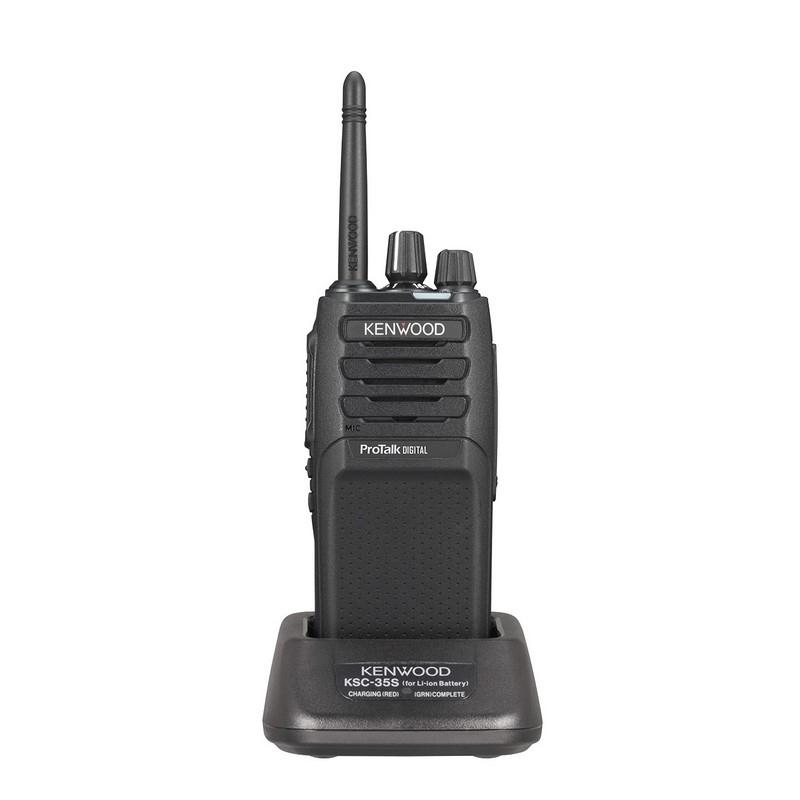 ️Kenwood ProTalk TK-3701D  portofoon met 5 accu's, Ophalen, Zo goed als nieuw, Portofoon of Walkie-talkie, Met broekklem