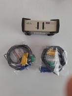 Aten pc schakelaar voor twee pc's op één scherm, Ophalen, Zo goed als nieuw