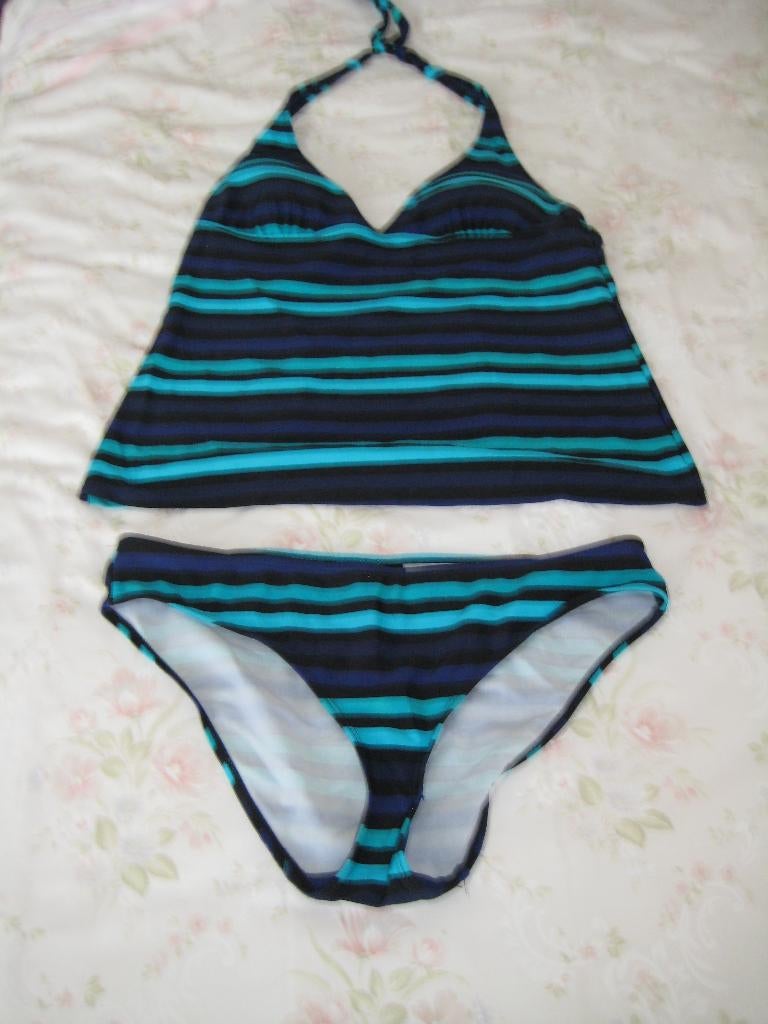 Maat : 42 . Tankini . 2 delig., Overige kleuren, Badpak, Ophalen of Verzenden, Zo goed als nieuw