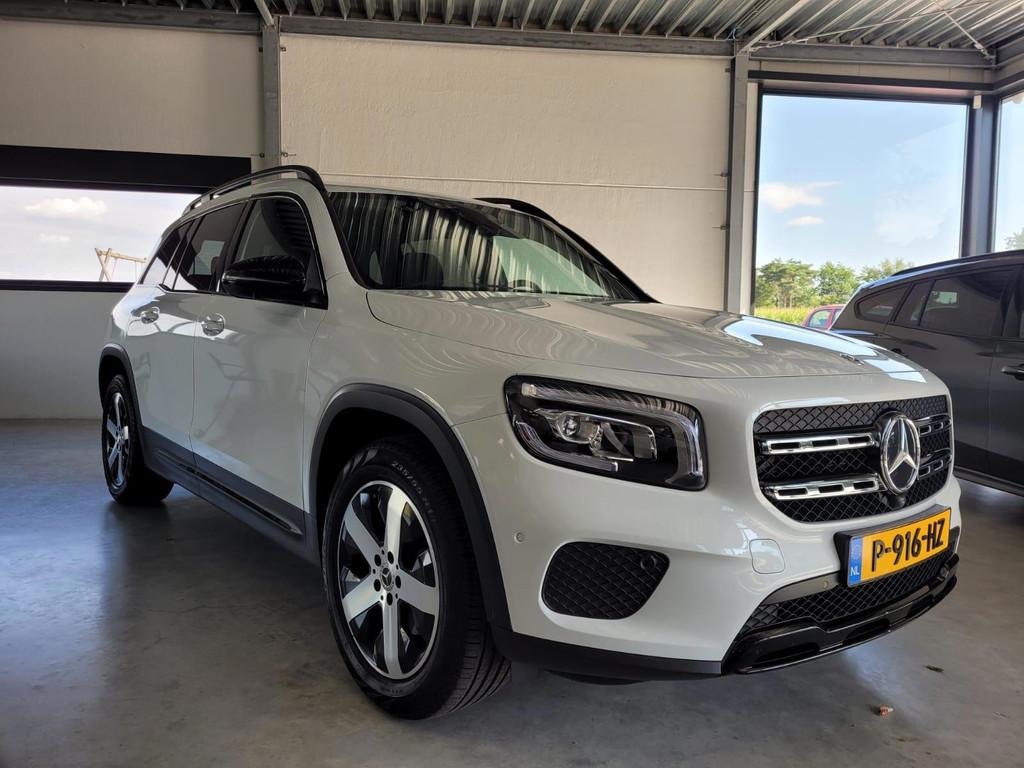 Mercedes-Benz GLB 200 Progressive Elektr. klep &360 camera !, Euro 6, 4 cilinders, Bedrijf, GLB