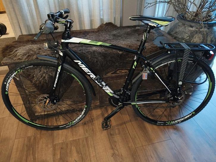 merida t3 series hybride tourfiets, Fietsen en Brommers, Fietsen | Mountainbikes en ATB, Zo goed als nieuw, Merida, 49 tot 53 cm