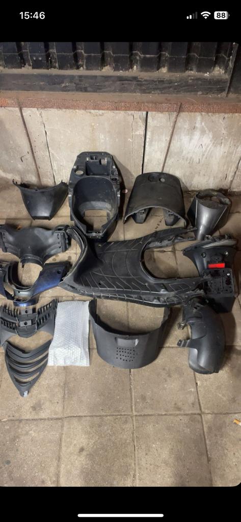 Piaggio zip beplating, Fietsen en Brommers, Scooters | Piaggio, Ophalen of Verzenden, Gebruikt, Benzine, Zip