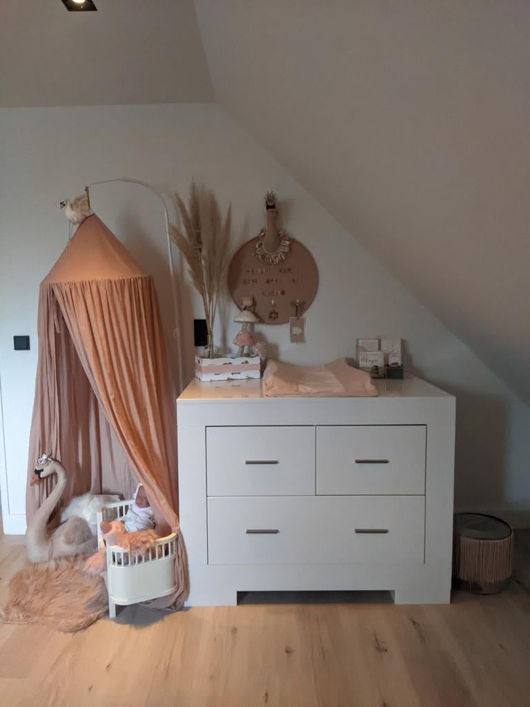 Complete babykamer hoogglans wit nog in nette staat, Kinderen en Baby's, Kinderkamer | Complete kinderkamers, Ophalen, Gebruikt