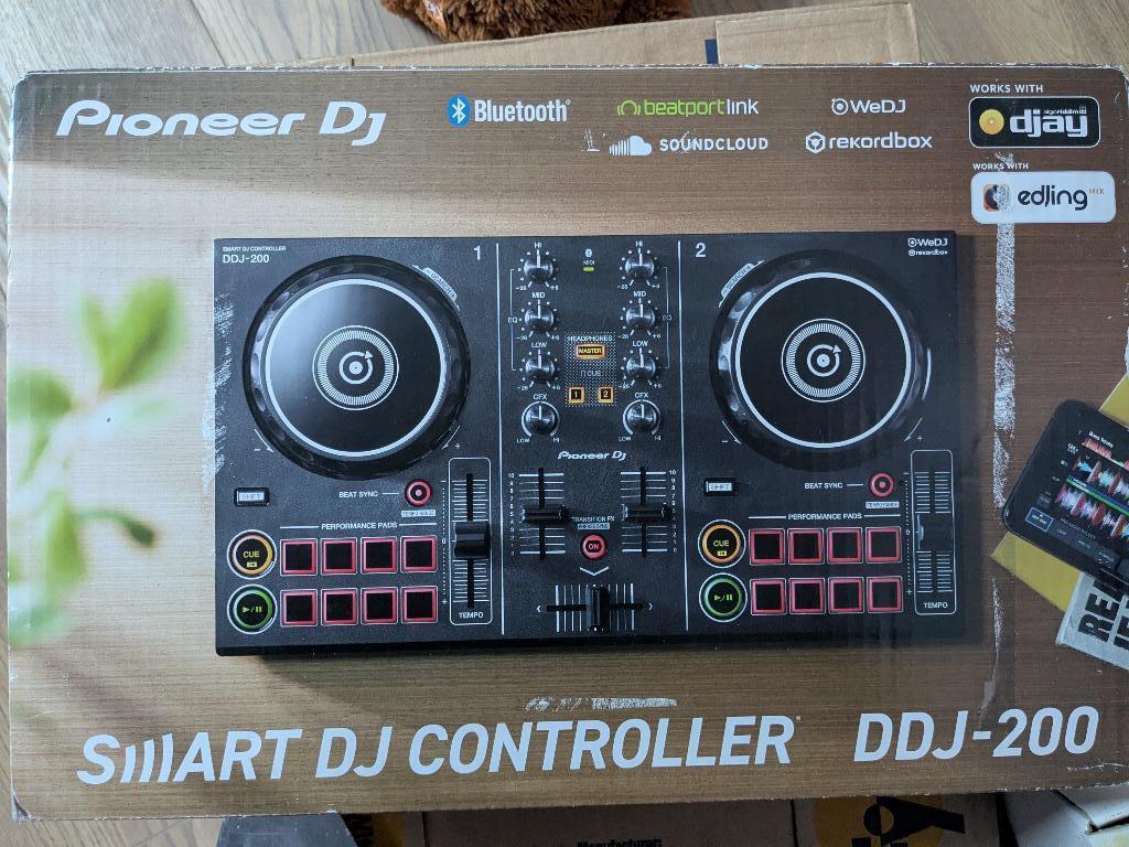 Pioneer DDJ-200 Smart DJ controller, Muziek en Instrumenten, Dj-sets en Draaitafels, Ophalen of Verzenden, Zo goed als nieuw, Dj-set
