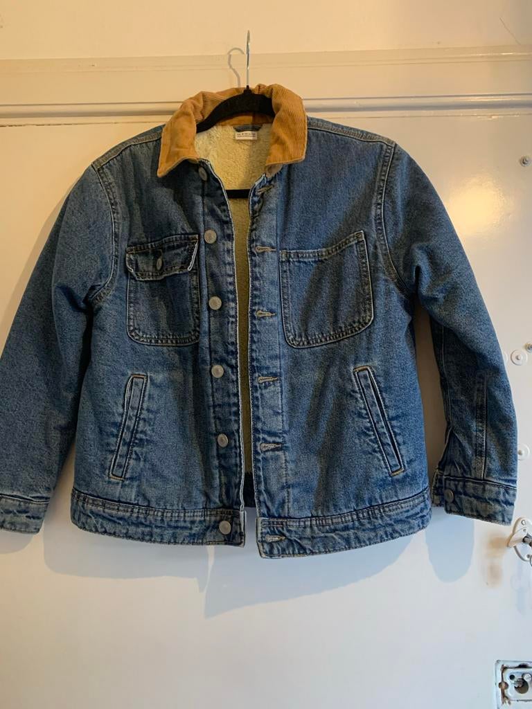 Zara spijkerjasje maat 140 (valt als 146), zo goed als nieuw, Ophalen of Verzenden, Zo goed als nieuw, Jongen of Meisje, Jas