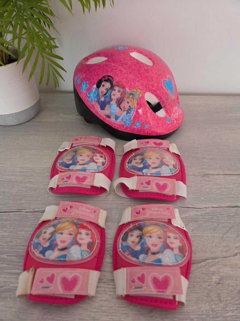 Disney Princess Beschermingsset: Helm (S) & Beschermers, Fietsen en Brommers, Gebruikt, Meisje, Ophalen of Verzenden, Disney Princess