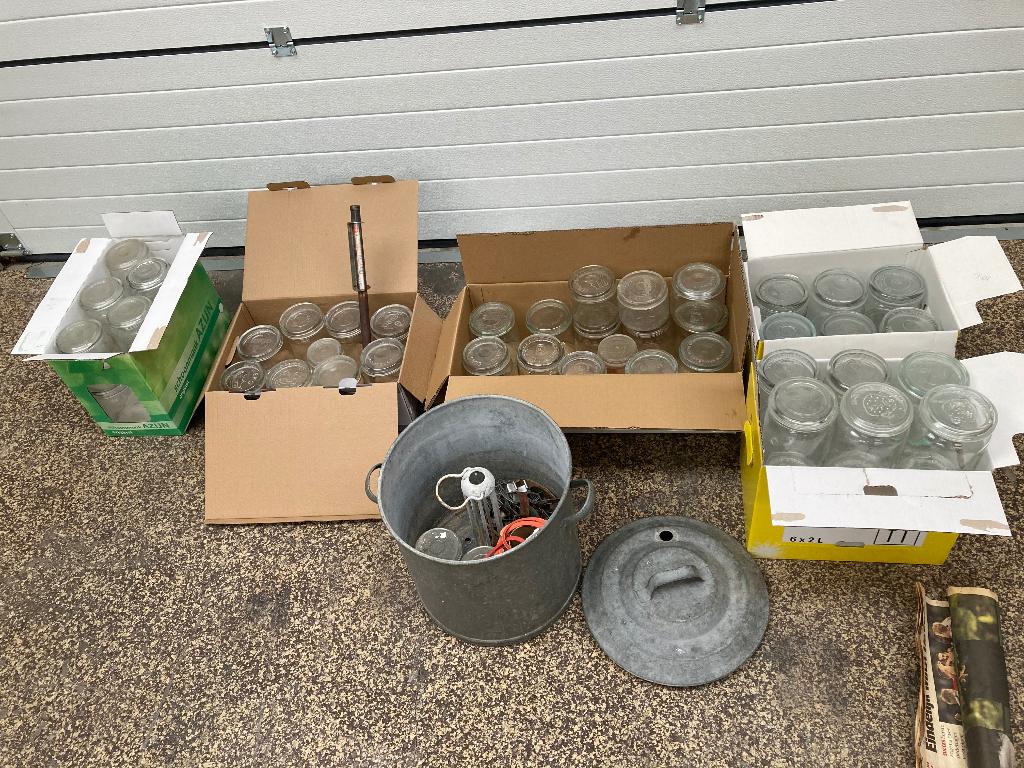 Weckketel, weckglazen, thermometer, klemmenen ringen, Ophalen, Gebruikt