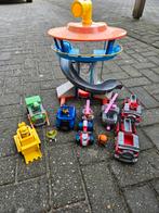 Paw Patrol set met uitkijktoren en voertuigen, Ophalen of Verzenden, Gebruikt, Jongen of Meisje