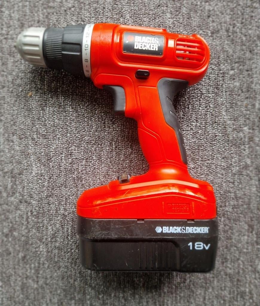 Black & Decker EPC18 Accuboormachine (18V) - Gebruikt, Ophalen of Verzenden, Gebruikt, Boor- en Schroefmachine