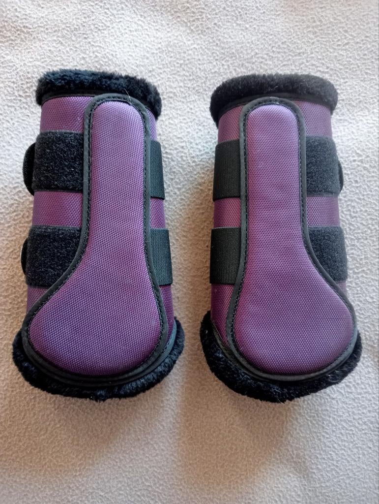 Nieuwstaat Horsegear paarse beenbeschermers mt full, Ophalen of Verzenden, Zo goed als nieuw