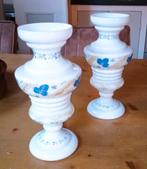 Twee opaline vazen, Ophalen of Verzenden