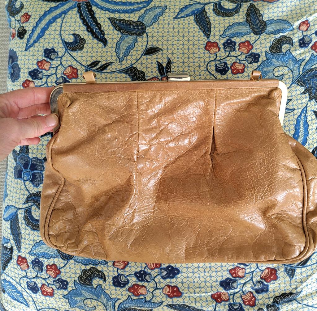 Massimo Dutti Clutch - Nude Kleur - Superzacht Leer, Ophalen of Verzenden, Zo goed als nieuw, Beige, Avondtasje