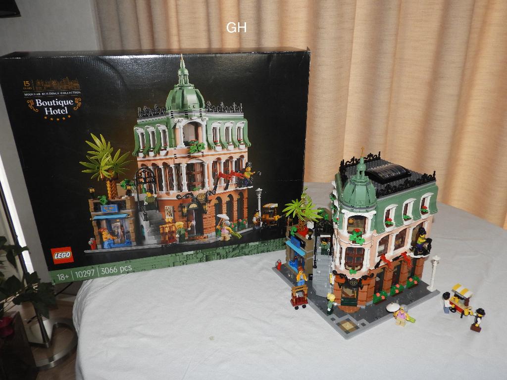 Lego 10297 Boutique Hotel, Verzenden, Zo goed als nieuw, Complete set, Lego