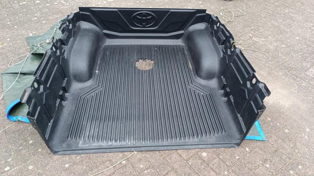 Toyota Hilux Vigo Bedliner - Laadbakbeschermer, Ophalen, Gebruikt, Toyota, Achter