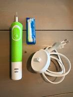 Oral B Kinderborstel + Opzetborstel, Ophalen of Verzenden, Zo goed als nieuw, Mondverzorging