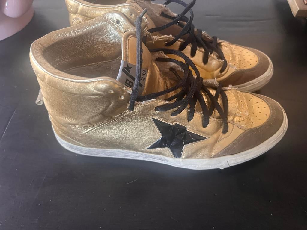Golden Goose Sneakers Goud - Maat 40, Kleding | Dames, Schoenen, Gedragen, Sneakers of Gympen, Overige kleuren, Ophalen of Verzenden