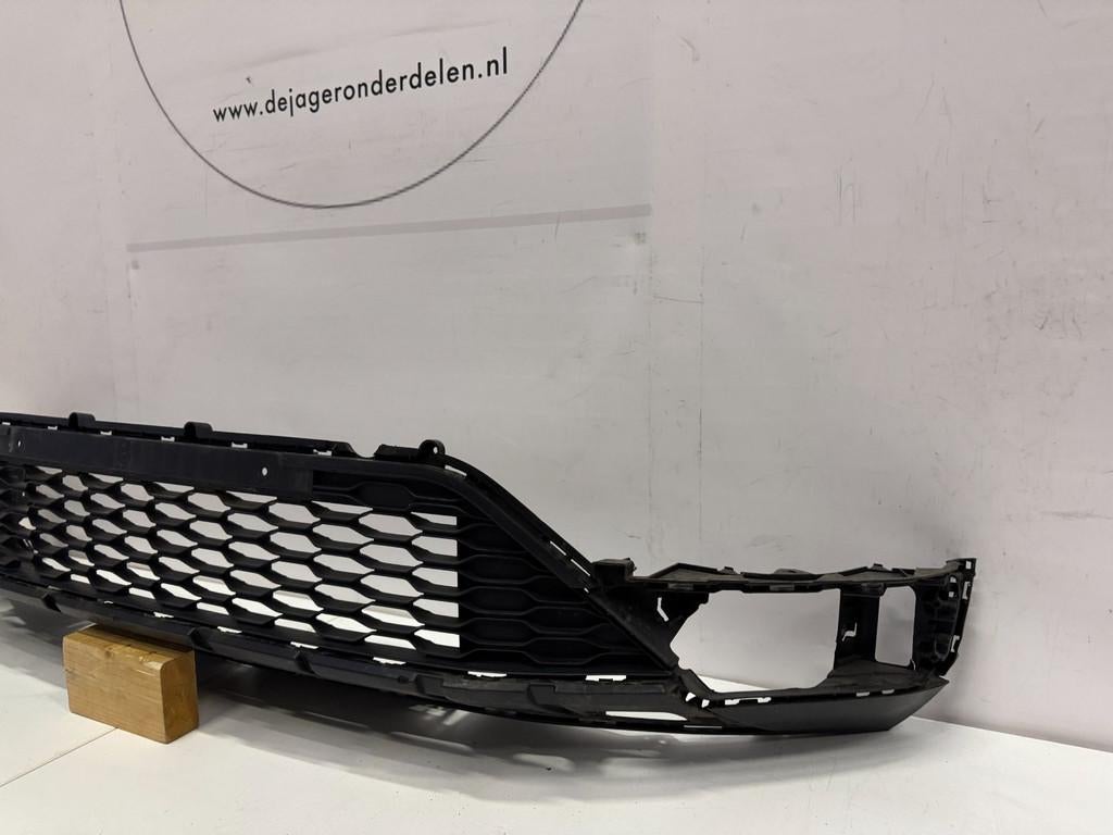 VW T ROC MIDDENROOSTER ROOSTER BUMPER ORIGINEEL 2017-, Gebruikt, Volkswagen AG, Bumper, Berliner Ring 2
38440  Wolfsburg, DE