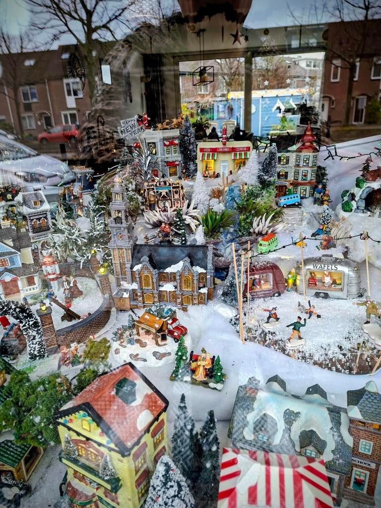 Mooi compleet  kerstdorp, Ophalen