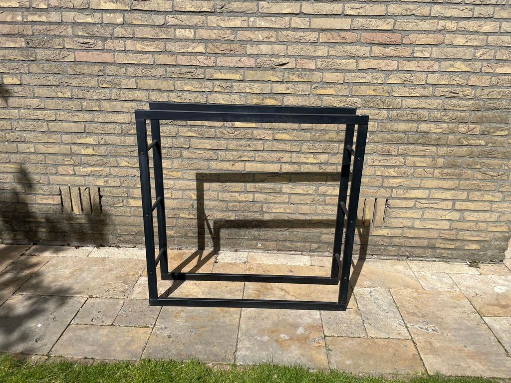 Zwart metalen frame voor brandhout 100x100x25, Tuin en Terras, Haardhout, Minder dan 3 m³, Ophalen