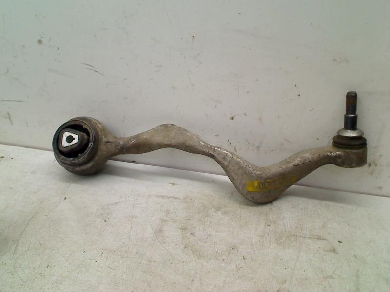 Draagarm Rechts Voor BMW 3 serie (E90) 2011 2405862, Gebruikt, Petuelring 130, München 80809, , Duitsland, BMW, Bayerische Motoren Werke AG