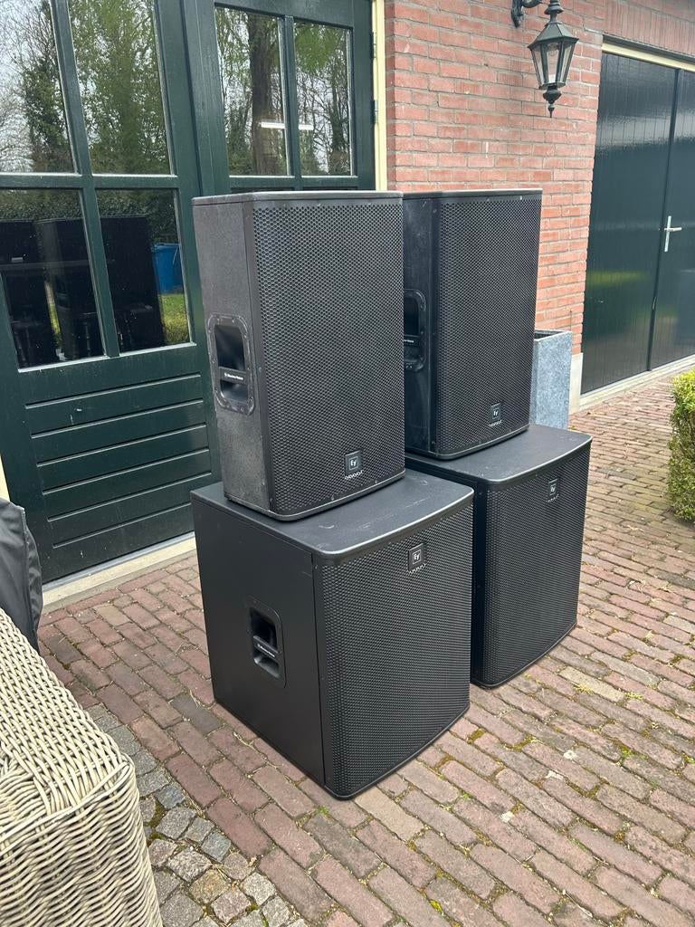 Electro-Voice ELX115 en ELX118 luidsprekers, Gebruikt, 120 watt of meer, Front, Rear of Stereo speakers, Ophalen