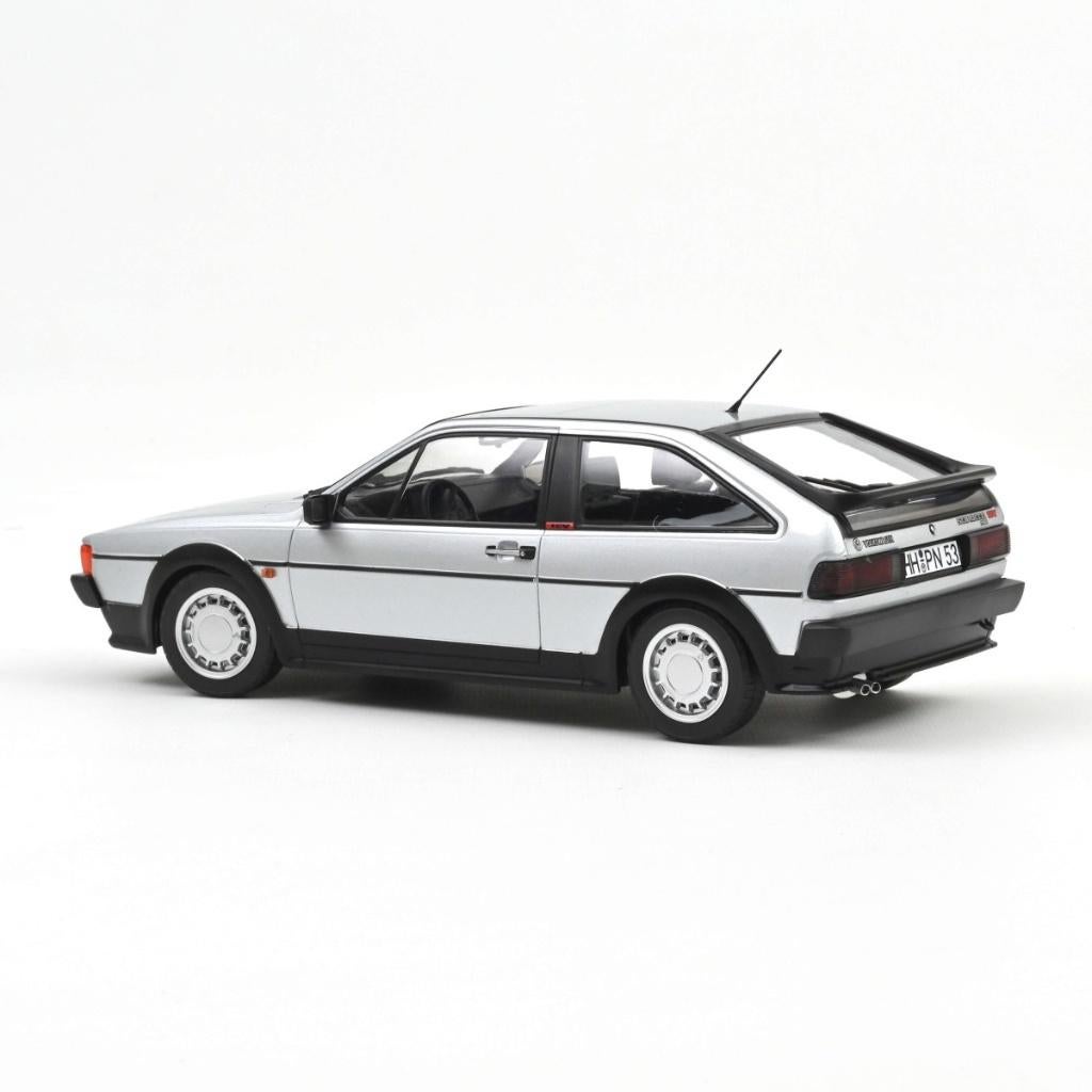 VW Scirocco GTX 16V 1988 Flash Silver 1:18 - Norev, 70-72 avenue de Bohlen 69120 Vaulx-en-Velin, Auto, Norev, Ophalen of Verzenden