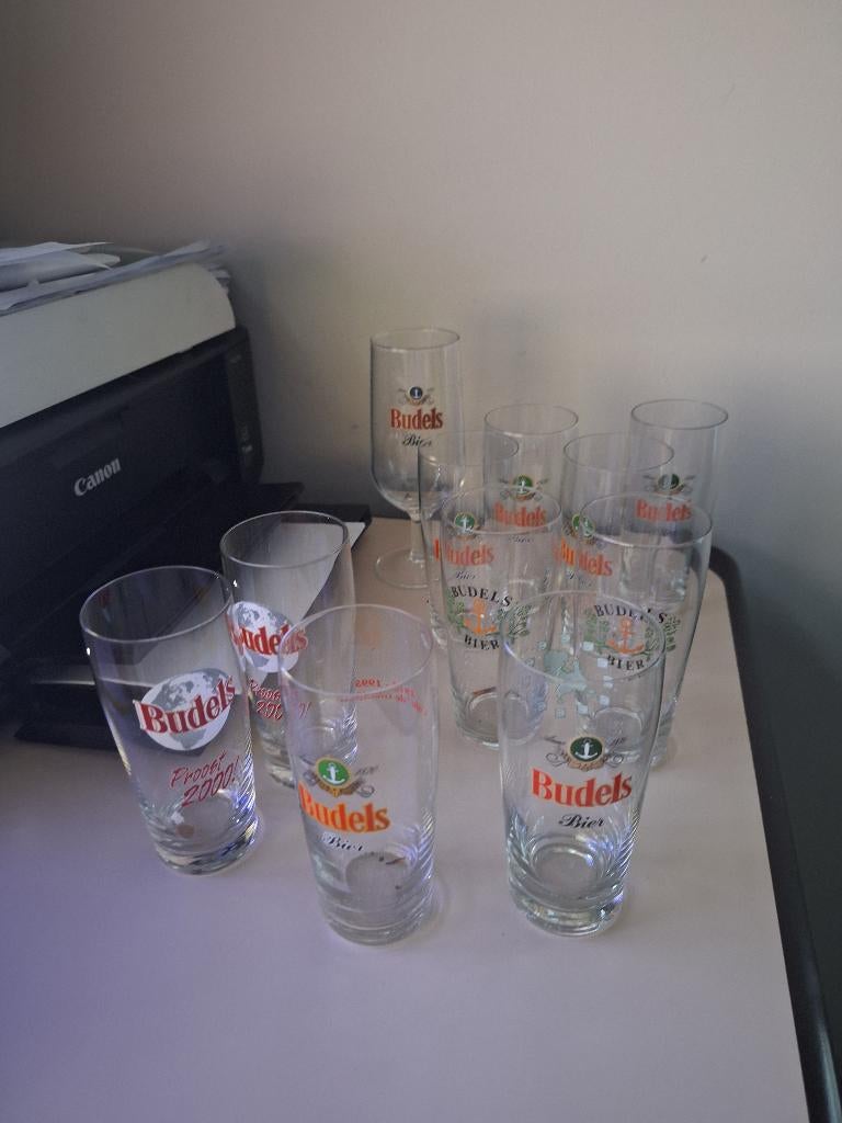11 glazen budels bier, Verzamelen, Biermerken, Ophalen of Verzenden, Zo goed als nieuw, Glas of Glazen, Overige merken