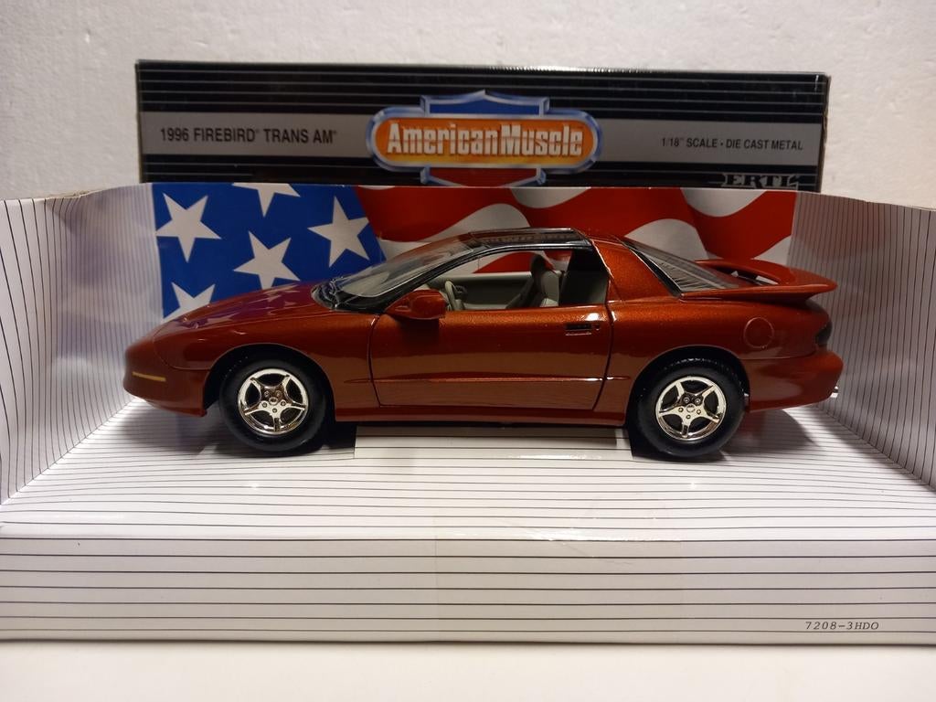 Ponriac Firebird Trans Am donkerrood ERTL metal 1:18 KRD, Hobby en Vrije tijd, Modelauto's | 1:18, Ophalen of Verzenden, Zo goed als nieuw