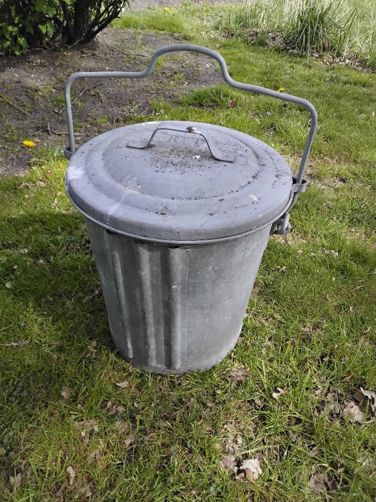 Oude vuilnis emmer vintage, Ophalen, Gebruikt, Metaal, Minder dan 50 cm