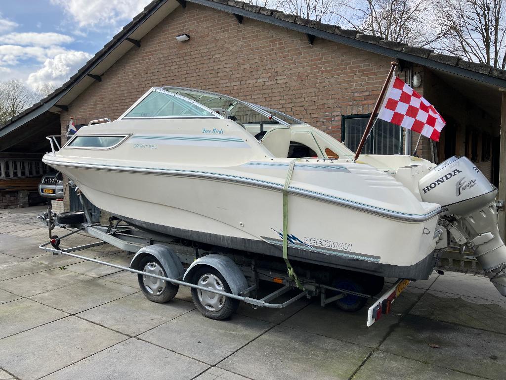 Zeer zuinige kajuitboot Beekman, Watersport en Boten, Ophalen, 10 tot 30 pk, Gebruikt, Tot 6 meter