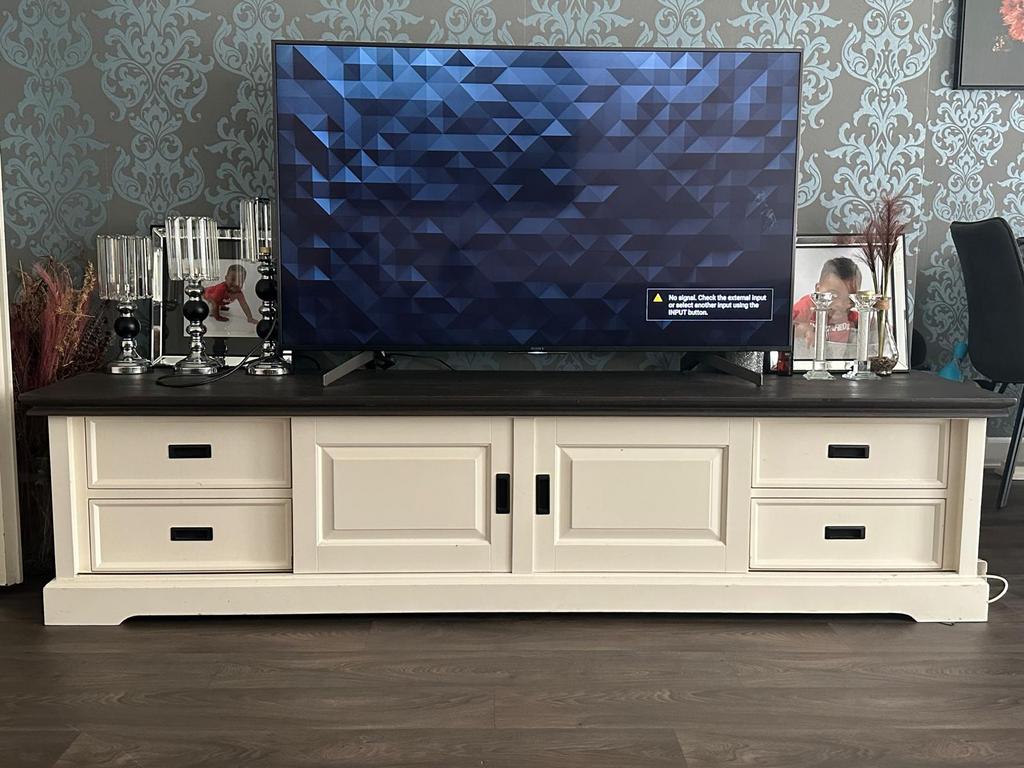 Tvmeubel, eettafel, eetstoelen, salontafel en bank, 200 cm of meer, Zo goed als nieuw, Minder dan 50 cm, Rechthoekig