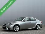Lexus IS 300h 25th Edition - trekhaak - Dealer onderhouden, Auto's, Lexus, Automaat, Achterwielaandrijving, Gebruikt, Leder en Stof