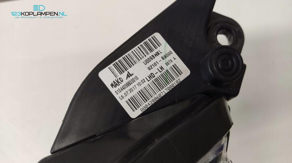 Hyundai i10 2 koplamp links rechts, Gebruikt, -, -, Ophalen of Verzenden