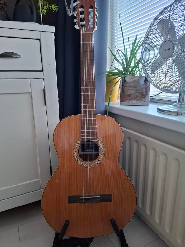 Juan Salvador gitaar model 2c - z.g.a.n., Muziek en Instrumenten, Ophalen of Verzenden