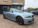 BMW 3-serie 318i Airco Navigatie, Auto's, Automaat, Zwart, Blauw, Sedan