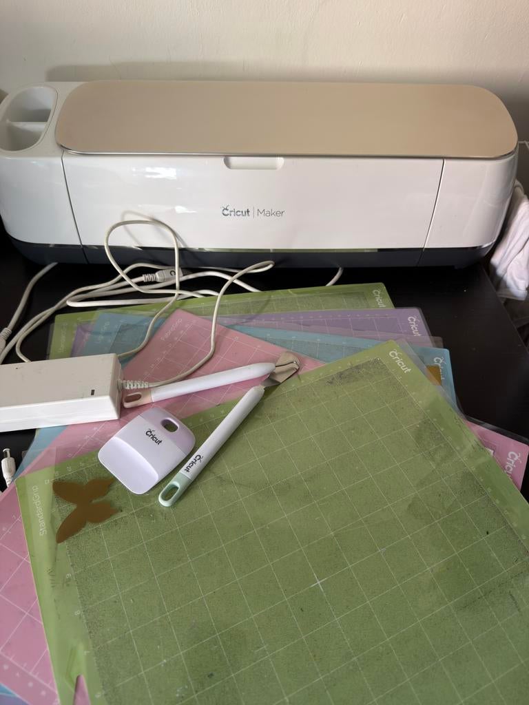 Cricut gereserveerd, Ophalen of Verzenden, Zo goed als nieuw, Gereedschap of Toebehoren