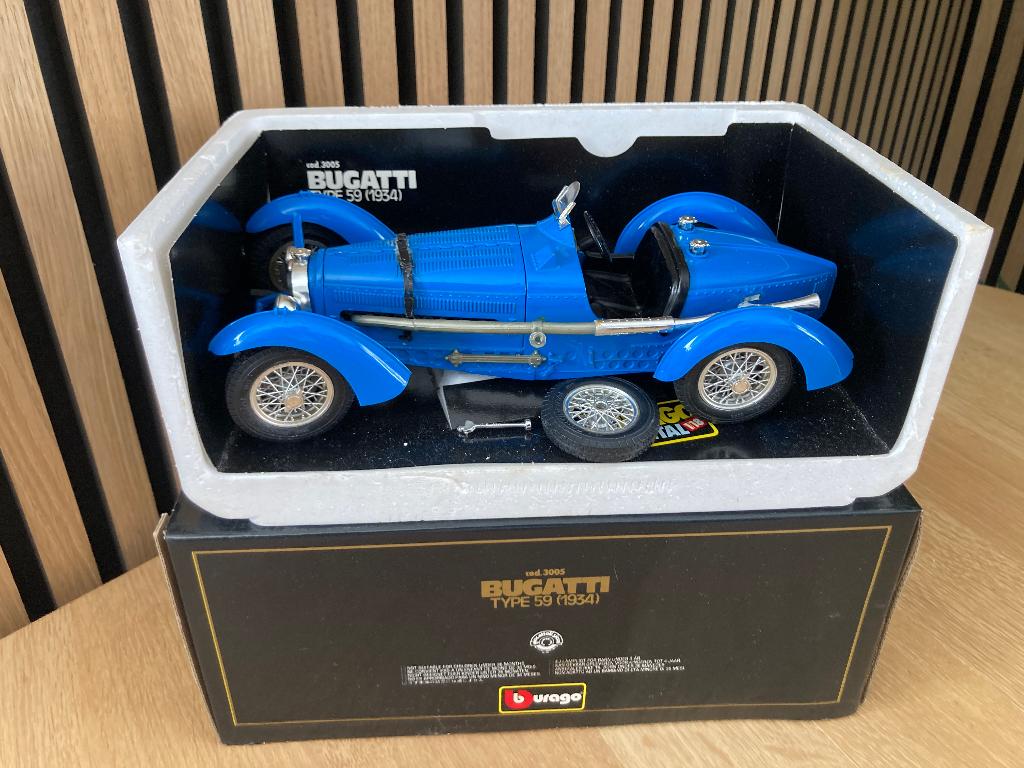 blauwe Bburago Bugatti Type 59 (1934) cod. 3005, Hobby en Vrije tijd, Modelauto's | 1:18, Gebruikt, Auto, Bburago, Ophalen