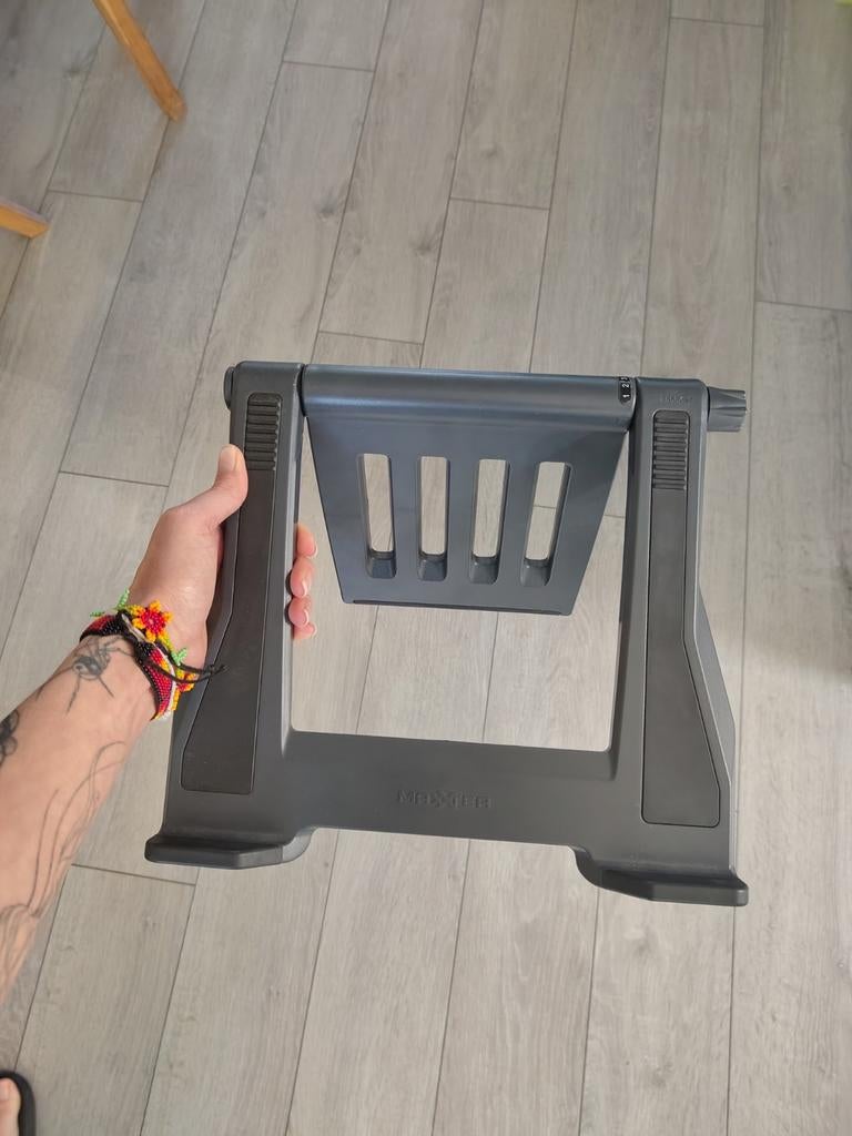 Laptop standaard GRATIS ophalen, Computers en Software, Ophalen