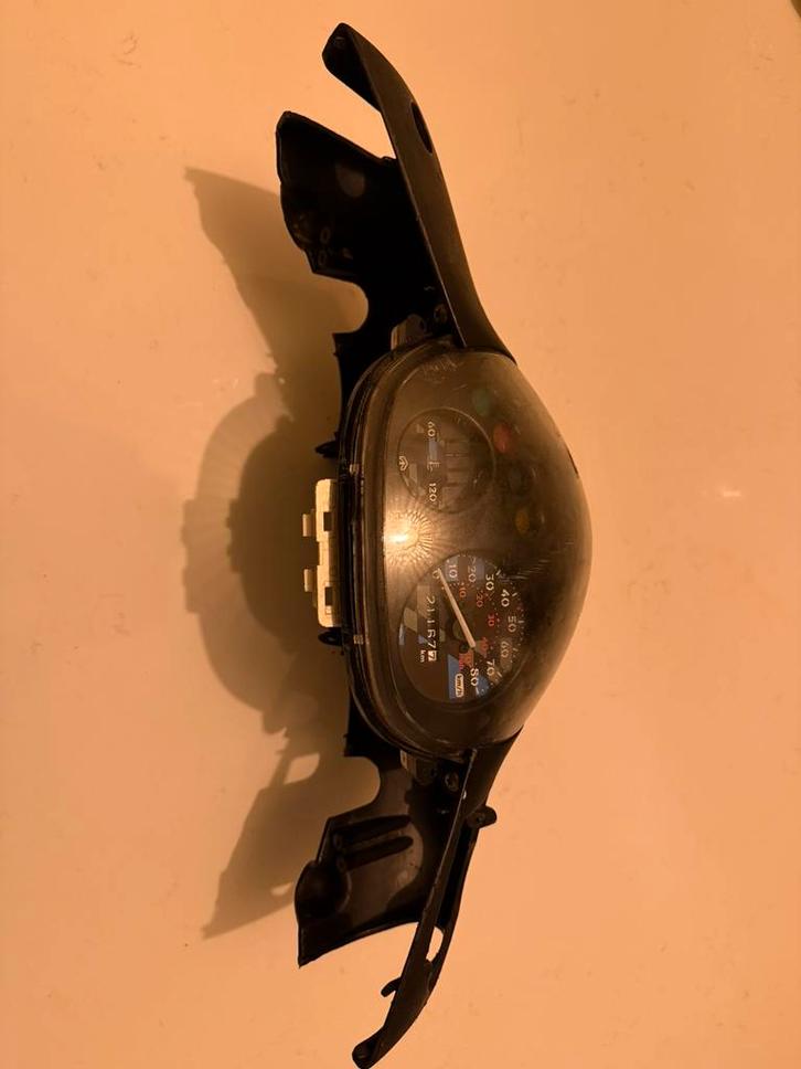 Piaggio zip h2o teller, Fietsen en Brommers, Scooters | Piaggio, Zip, Benzine, Ophalen of Verzenden