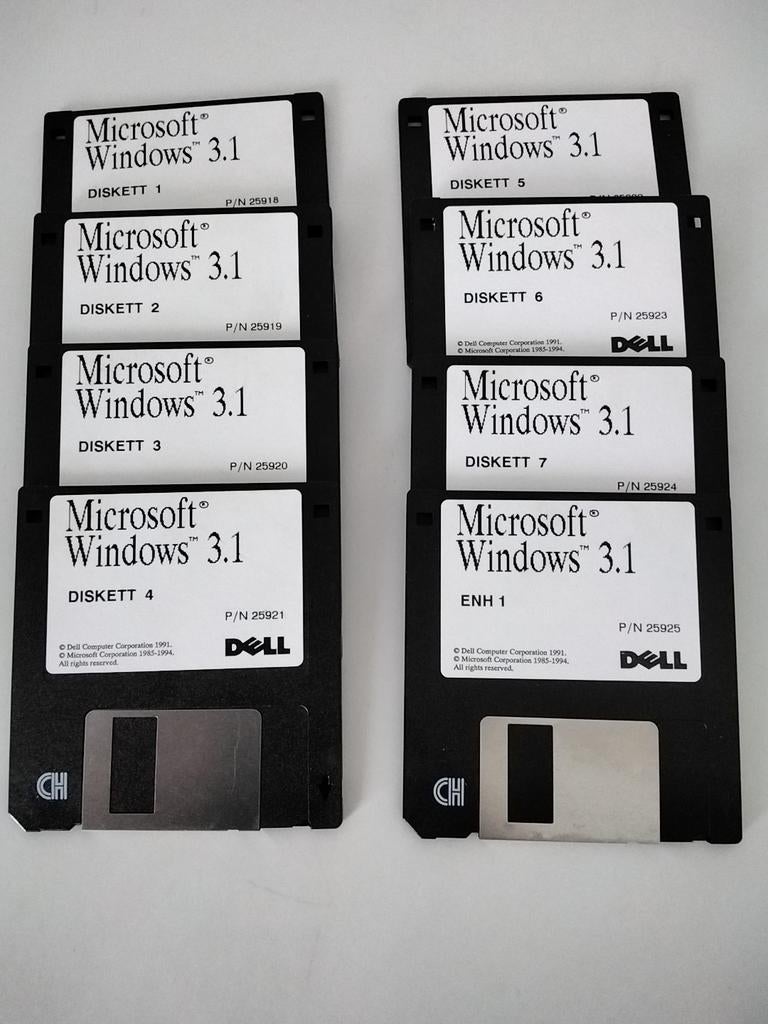 Windows 3.1 op 8 stuks  3,5 inch   van DELL, Computers en Software, Vintage Computers, Ophalen of Verzenden