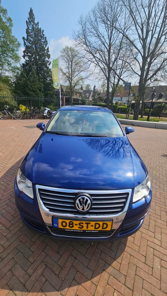 Volkswagen Passat 3.2 FSI 184KW 4M AUT 2006 Blauw, Auto's, Volkswagen, Automaat, Beige, Blauw, Vierwielaandrijving